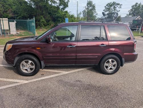 Red 2008 Honda Pilot EX-L