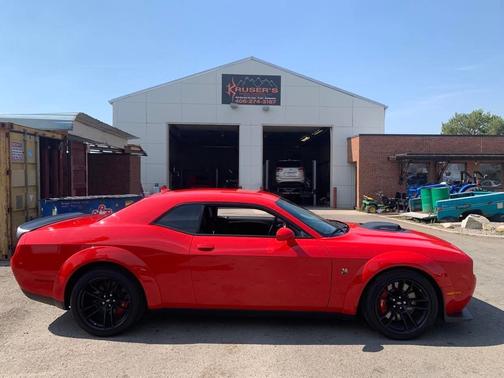2022 Dodge Challenger R/T Scat Pack Widebody