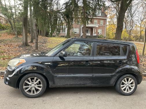 2013 Kia Soul Base