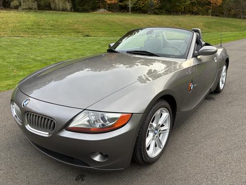 Gray 2003 BMW Z4 3.0i