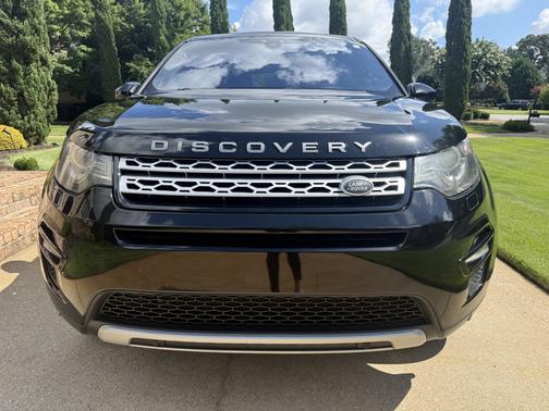 Black 2016 Land Rover Discovery Sport HSE