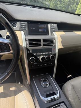 Black 2016 Land Rover Discovery Sport HSE