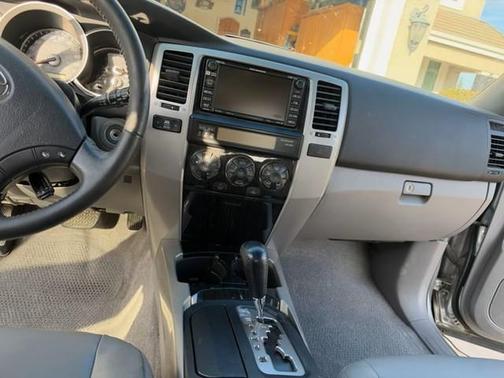 Silver 2007 Toyota 4Runner Limited