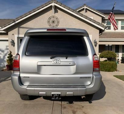 Silver 2007 Toyota 4Runner Limited