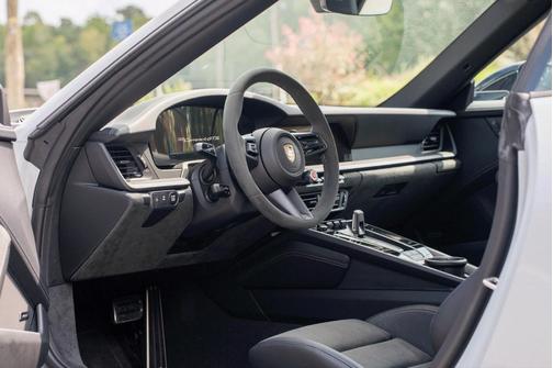 2025 Porsche 911 911 Carrera 4 GTS Cabriolet