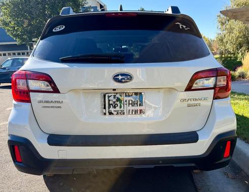 White 2019 Subaru Outback 3.6R Limited