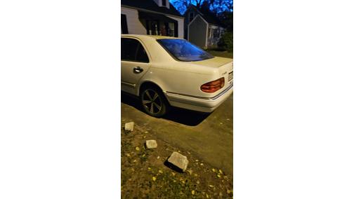 1997 Mercedes-Benz E-Class E420