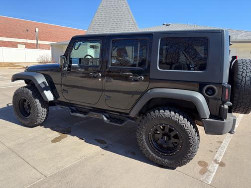 2010 Jeep Wrangler Unlimited Sport