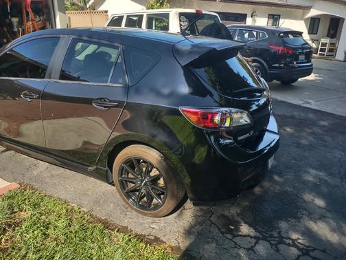 Black 2011 Mazda Mazda3 s Sport