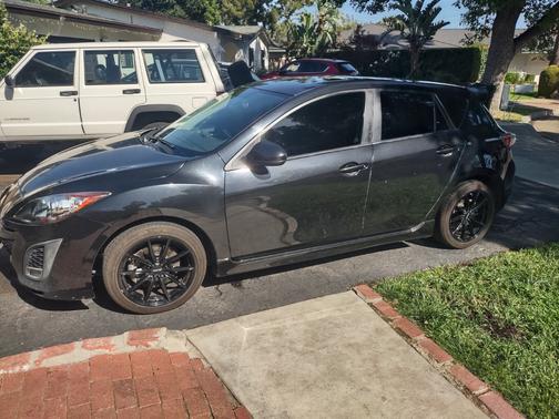 Black 2011 Mazda Mazda3 s Sport