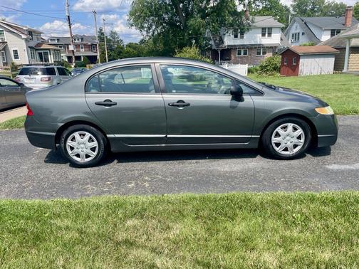 Gray 2009 Honda Civic VP