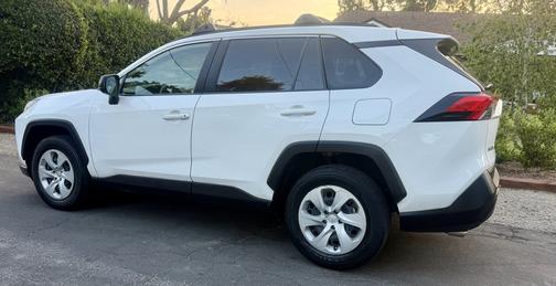 White 2019 Toyota RAV4 LE