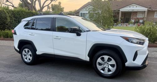 White 2019 Toyota RAV4 LE