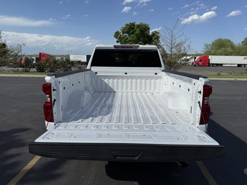 2025 Chevrolet Silverado 2500 Custom