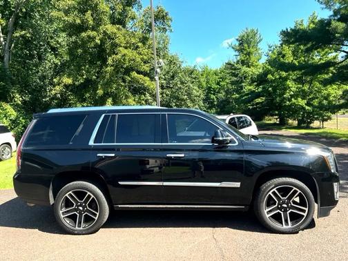 Black 2017 Cadillac Escalade Premium Luxury