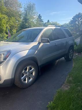Silver 2015 GMC Acadia SLE-1