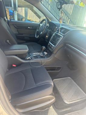 Silver 2015 GMC Acadia SLE-1
