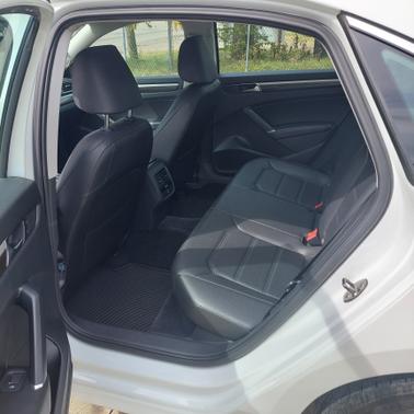 2016 Volkswagen Passat 1.8T SE