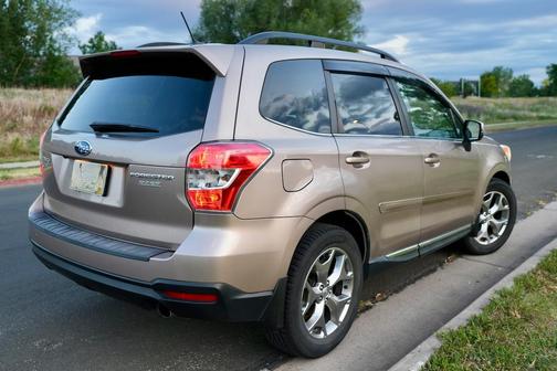 Beige 2015 Subaru Forester 2.5i Touring