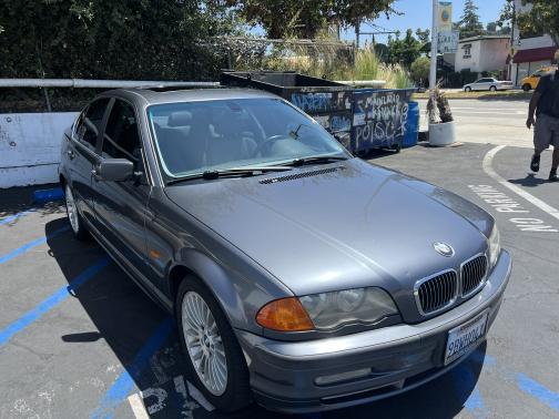 2001 BMW 330 i