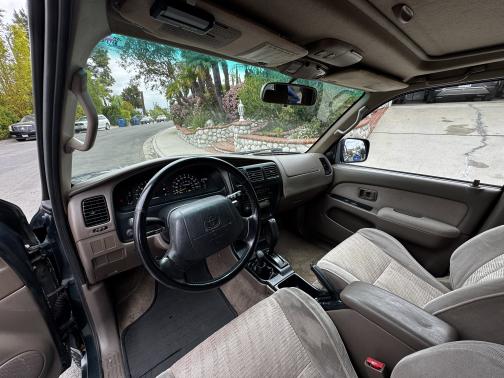 1996 Toyota 4Runner SR5 4WD