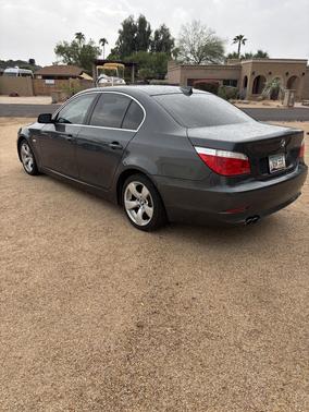 Gray 2008 BMW 528 i