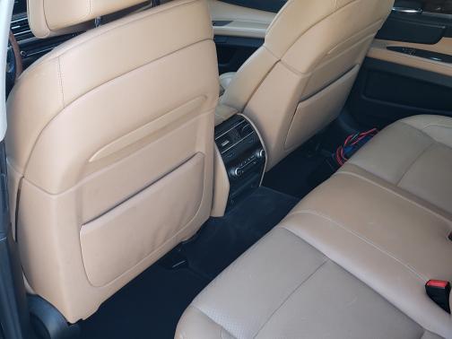 2009 BMW 750 i