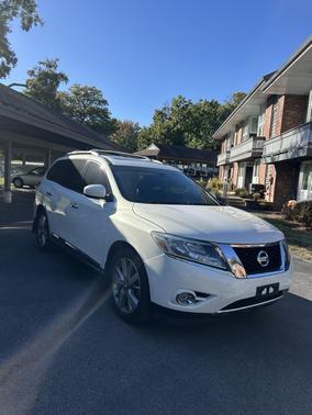 2014 Nissan Pathfinder Platinum