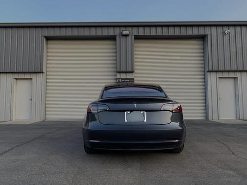 Gray 2018 Tesla Model 3 Long Range