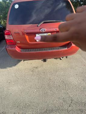 Red 2003 Toyota Highlander Limited