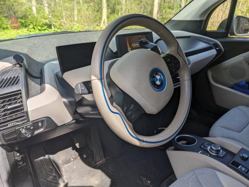 2016 BMW i3 Base w/Range Extender