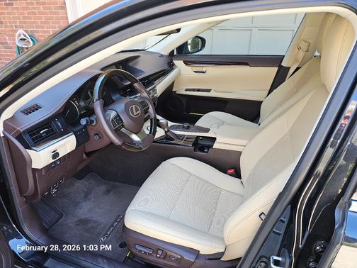 2016 Lexus ES 350 Base