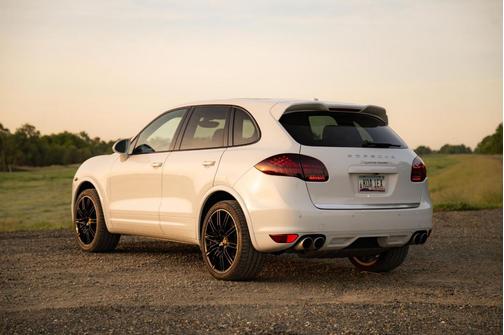 White 2012 Porsche Cayenne Cayenne Turbo