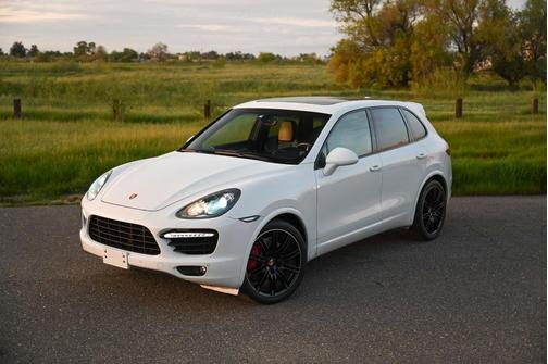 White 2012 Porsche Cayenne Cayenne Turbo