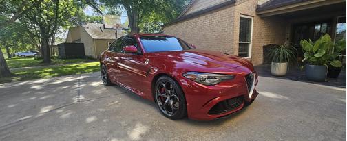 2017 Alfa Romeo Giulia Quadrifoglio