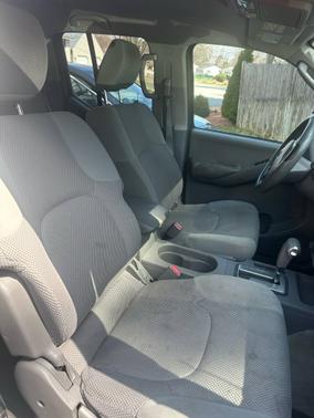 2011 Nissan Frontier SV