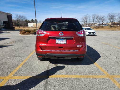 2016 Nissan Rogue SV