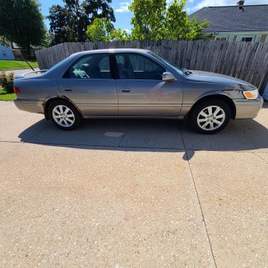 2000 Toyota Camry LE