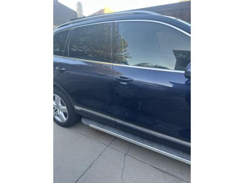 2012 Volkswagen Touareg TDI Lux