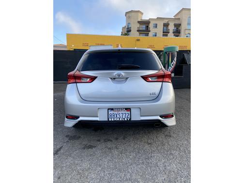 2018 Toyota Corolla iM Base