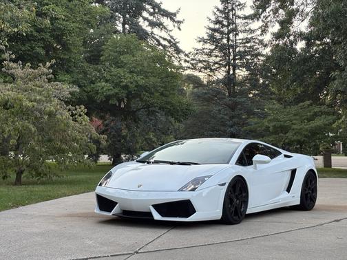 White 2010 Lamborghini Gallardo LP560-4