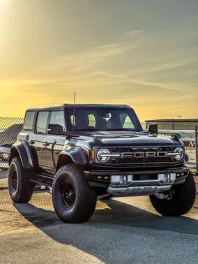 2022 Ford Bronco Raptor Advanced