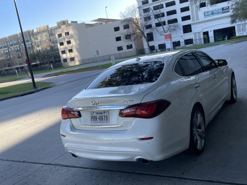 2015 INFINITI Q70L 3.7X