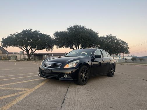 2011 INFINITI G37 Journey