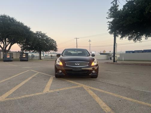2011 INFINITI G37 Journey