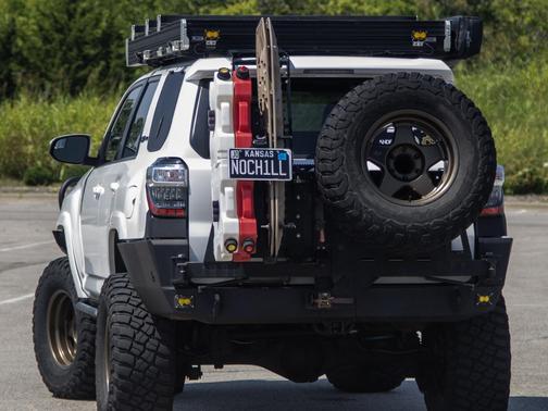White 2018 Toyota 4Runner TRD Pro