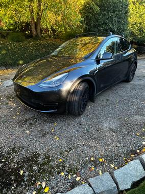 2025 Tesla Model Y Long Range AWD