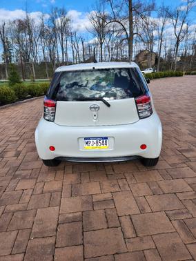 White 2013 Scion iQ Base