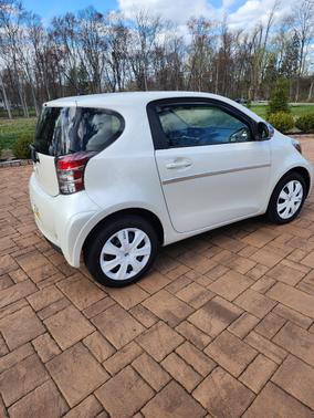 White 2013 Scion iQ Base
