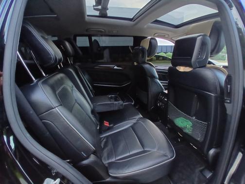 2014 Mercedes-Benz GL-Class GL 550 4MATIC
